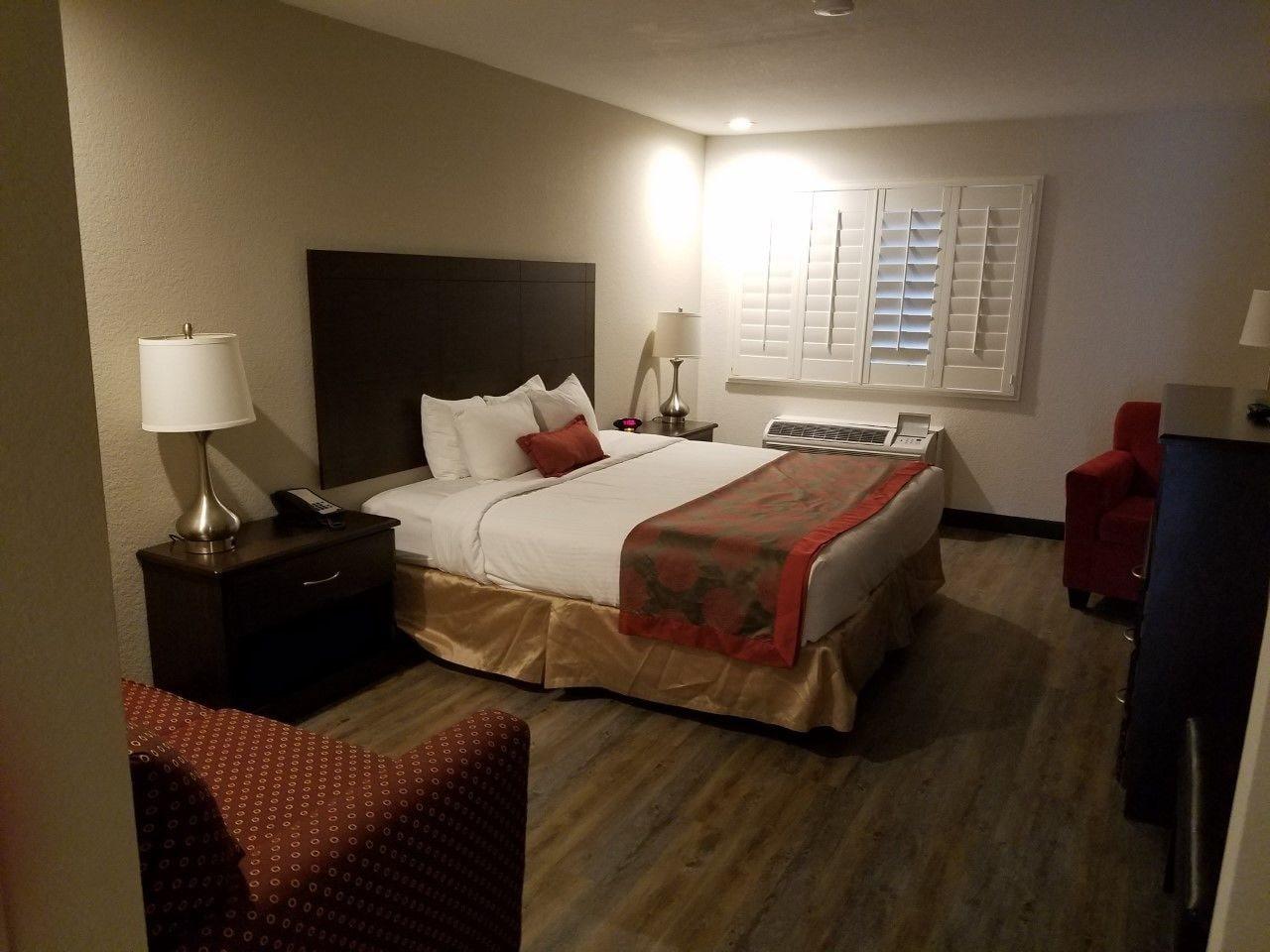 รามาดา บาย วินด์แฮม เทมปี/แอท แอริโซนา มิลล์ มอลล์ Hotel ภายนอก รูปภาพ