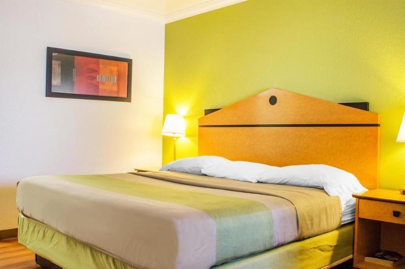 รามาดา บาย วินด์แฮม เทมปี/แอท แอริโซนา มิลล์ มอลล์ Hotel ภายนอก รูปภาพ
